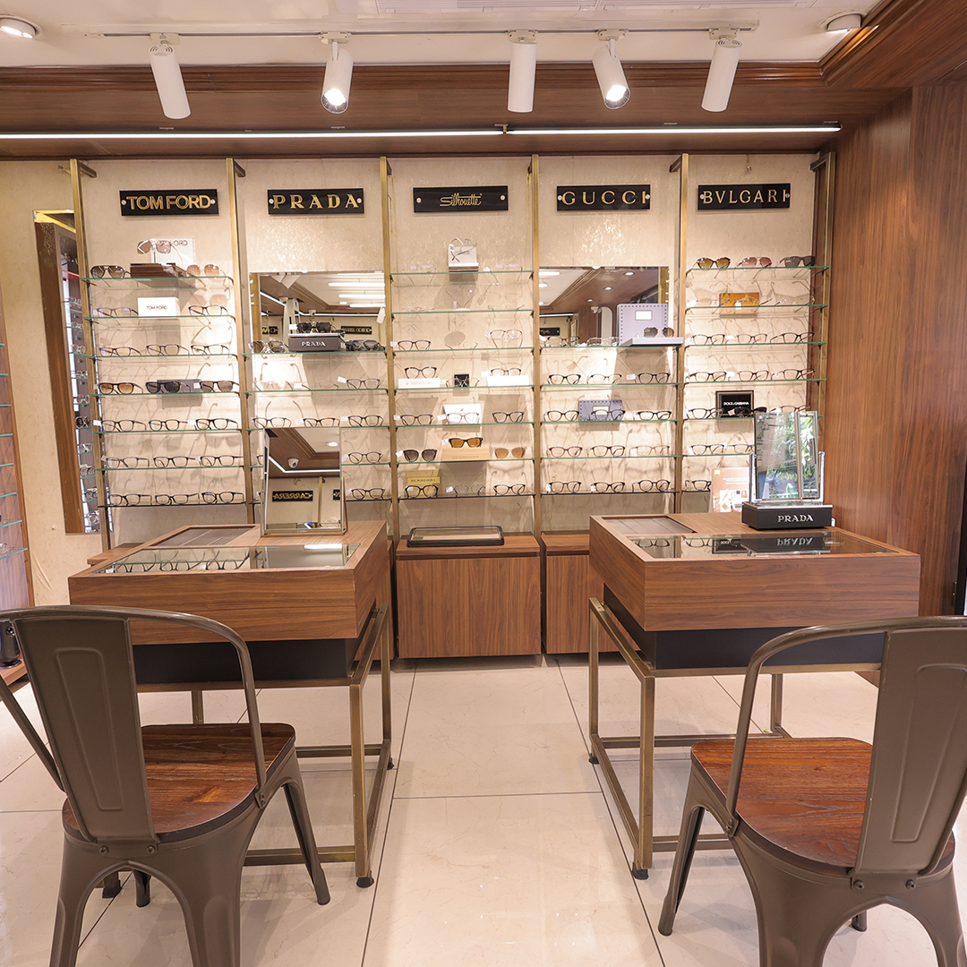 Storefront and interior of the Lawrence & Mayo Park Street boutique in Kolkata